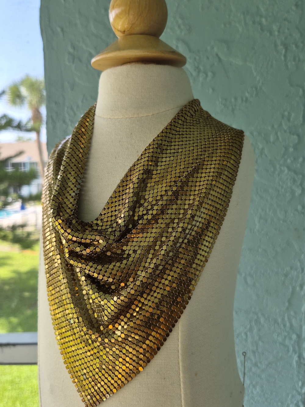 VTG 70/80s Gold Toned Bandana/Bib Necklace